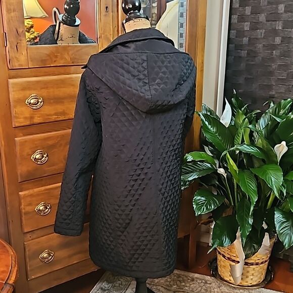 Nordic Nights Black quilted coat with hood size Small - Picture 7 of 12